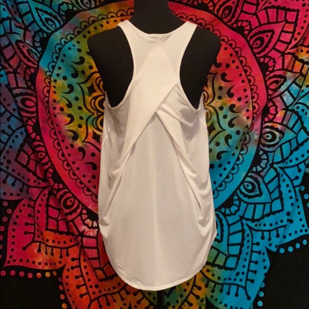 New Lululemon tank top